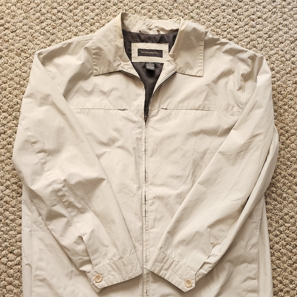 Banana Republic Other - Banana Republic Men's Water Repellant Jacket with Pockets and Chest  Pockets XL